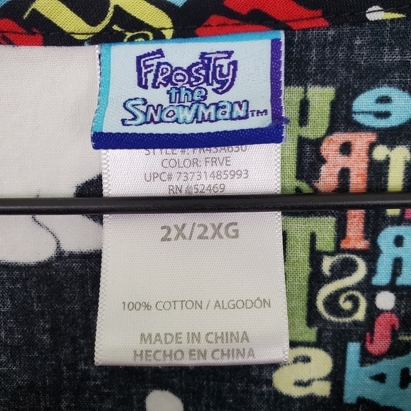 Frosty the Snowman Womens Size XXLarge Merry Christmas Black Nursing Scrub Top - Picture 3 of 3
